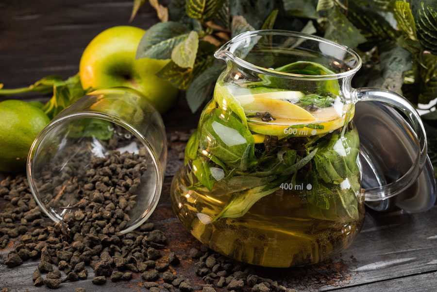 Польза и вред чая с базиликом, а также 7 рецептов приготовления
