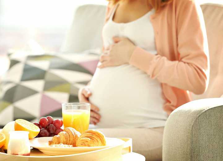 Сельдерей при беременности: польза и вред, можно ли употреблять на ранних сроках или нельзя