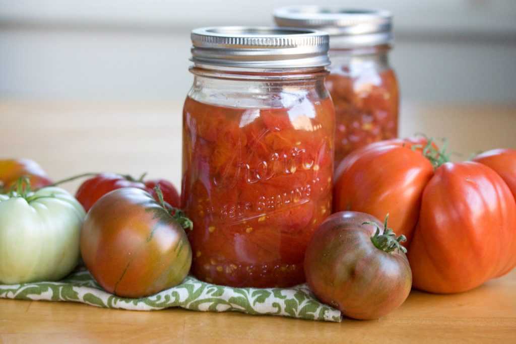 Огурцы в томатном соке на зиму - обалденный рецепт