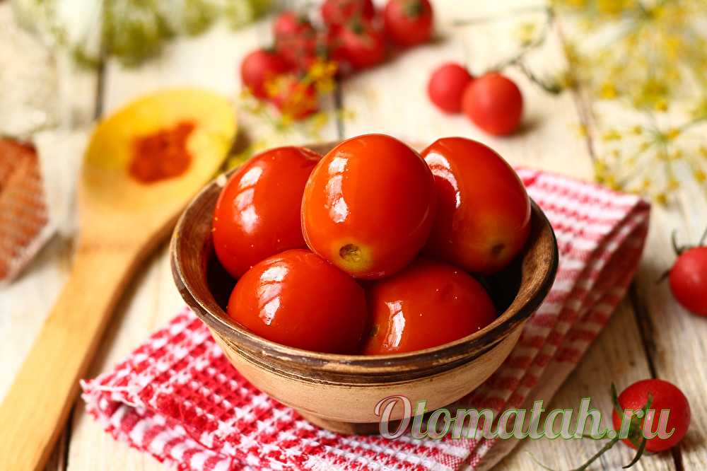 Соление бочковых помидоров с помощью холодного способа