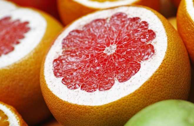 Апельсин грейпфрут как называется. Гибрид апельсина и помело. ОРАНЖЕЛО цитрус. Апельсин гранат гибрид. Гибрид мандарина и грейпфрута.