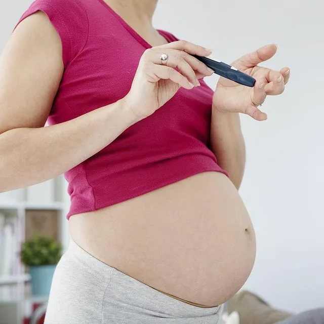 Можно ли есть арбуз во время беременности на ранних и поздних сроках