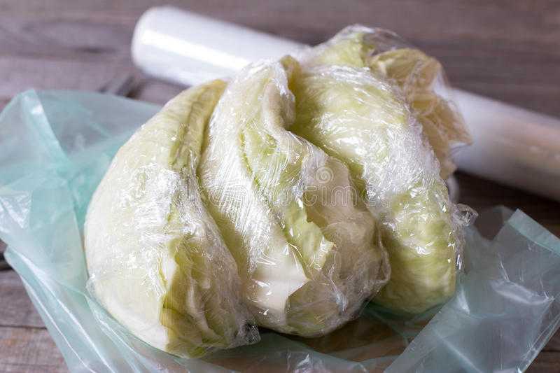 Сохраняем пользу: как правильно заморозить капусту брокколи на зиму в домашних условиях?