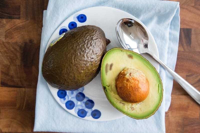Лучшие способы, как быстро дозреть авокадо в домашних условиях - полезное дачнику