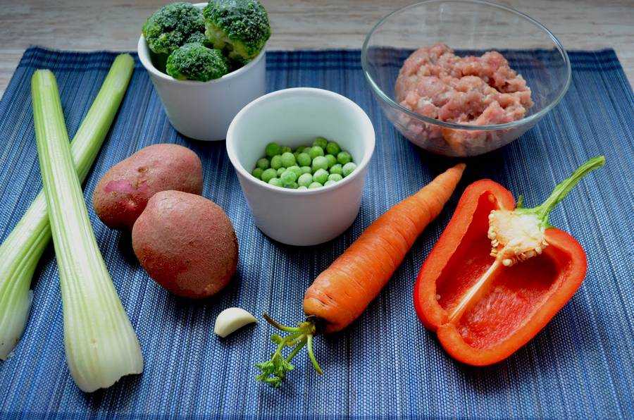 Что будет, если каждый день есть лук репчатый: полезно ли часто употреблять овощ и сколько можно кушать в сутки без вреда для здоровья?