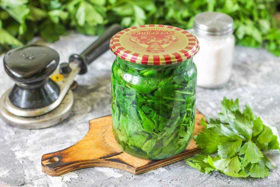 Рецепт зимней заготовки из сельдерея  - овощи на зиму от 1001 еда