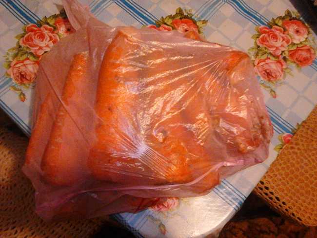 Как хранить морковь зимой в погребе - 8 лучших способов
