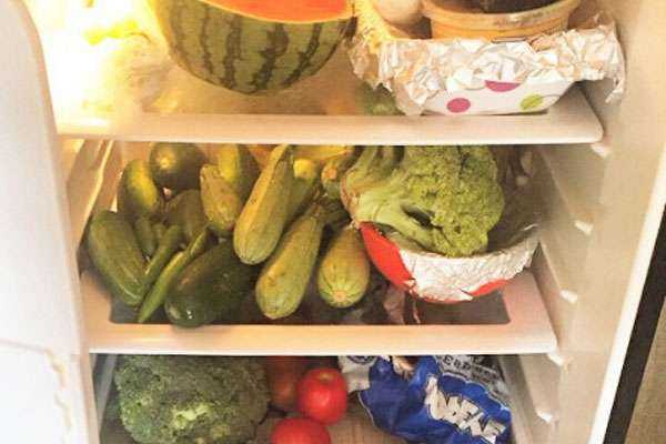 Сколько хранится арбуз в домашних условиях: целый или разрезанный, в холодильнике, при комнатной температуре